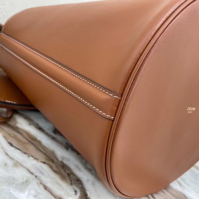 Celine BUCKET 16 BAG IN SUPPLE GRAINED CALFSKIN 195573 brown