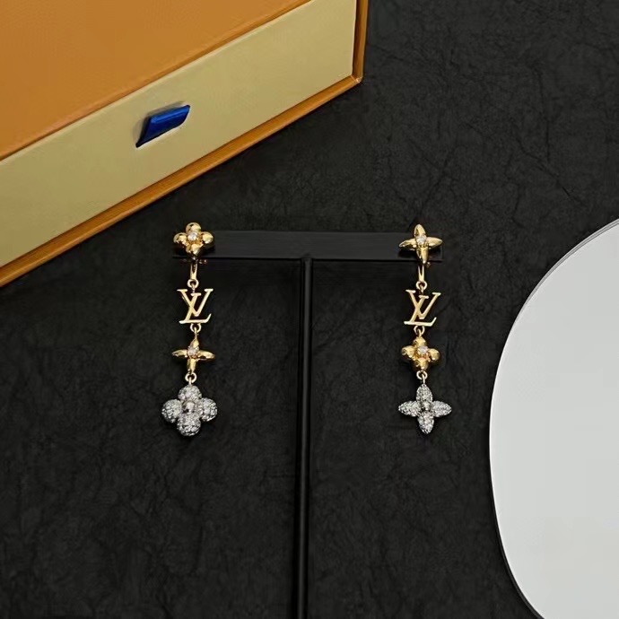 Louis Vuitton Earrings CE13857