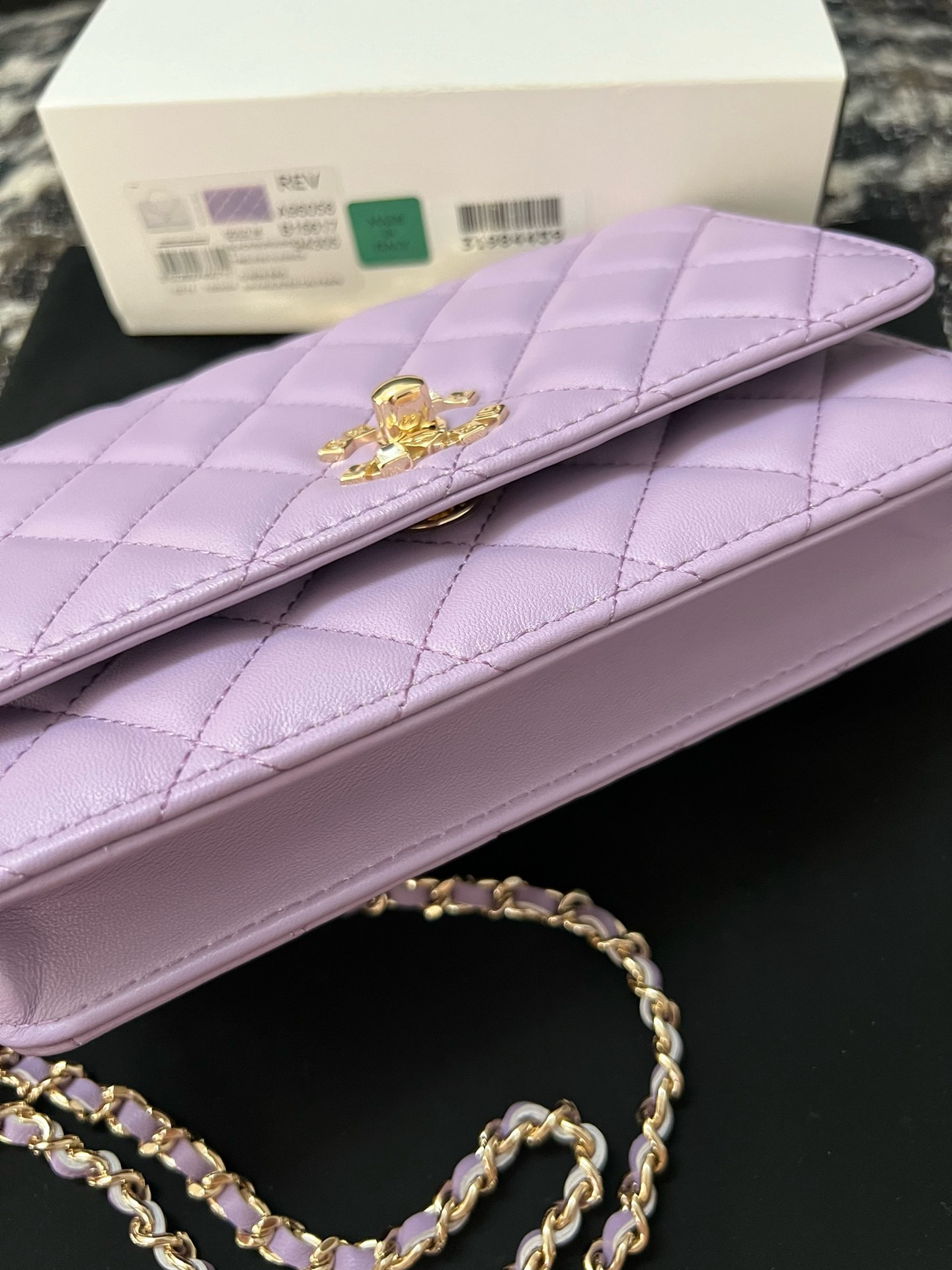 CHANEL FLAP PHONE HOLDER WITH CHAIN AB3566 Light purple