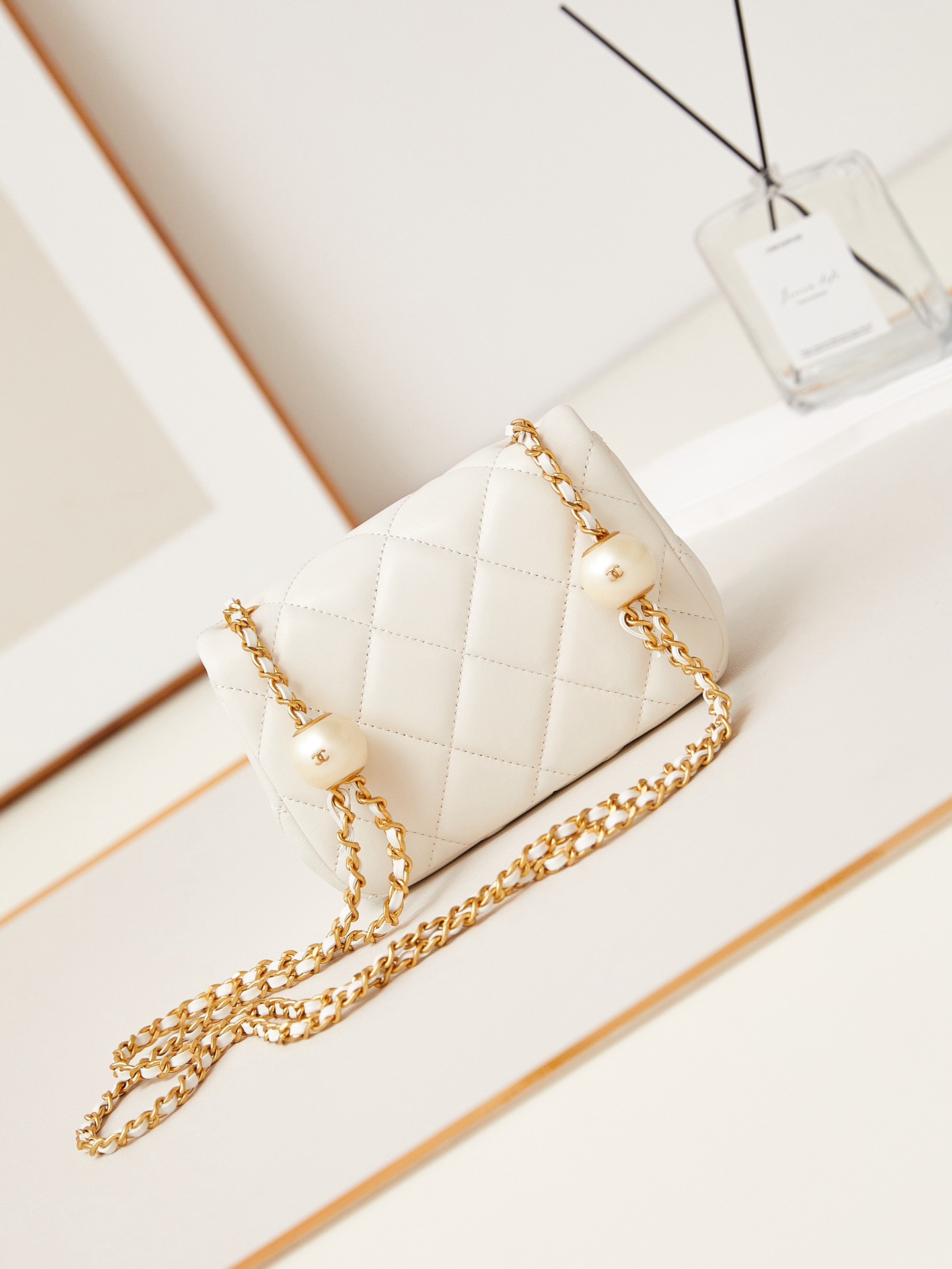 CHANEL MINI FLAP BAG AS4868 WHITE