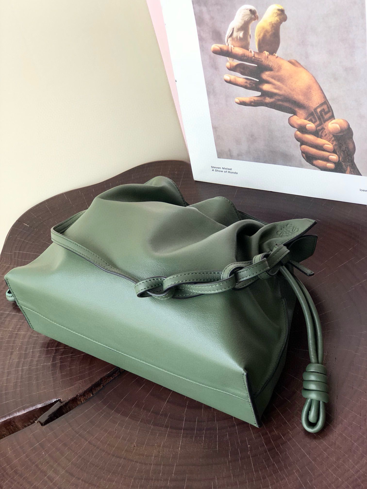 Loewe Flamenco Clutch Bag Original Leather LE0556 Dark green