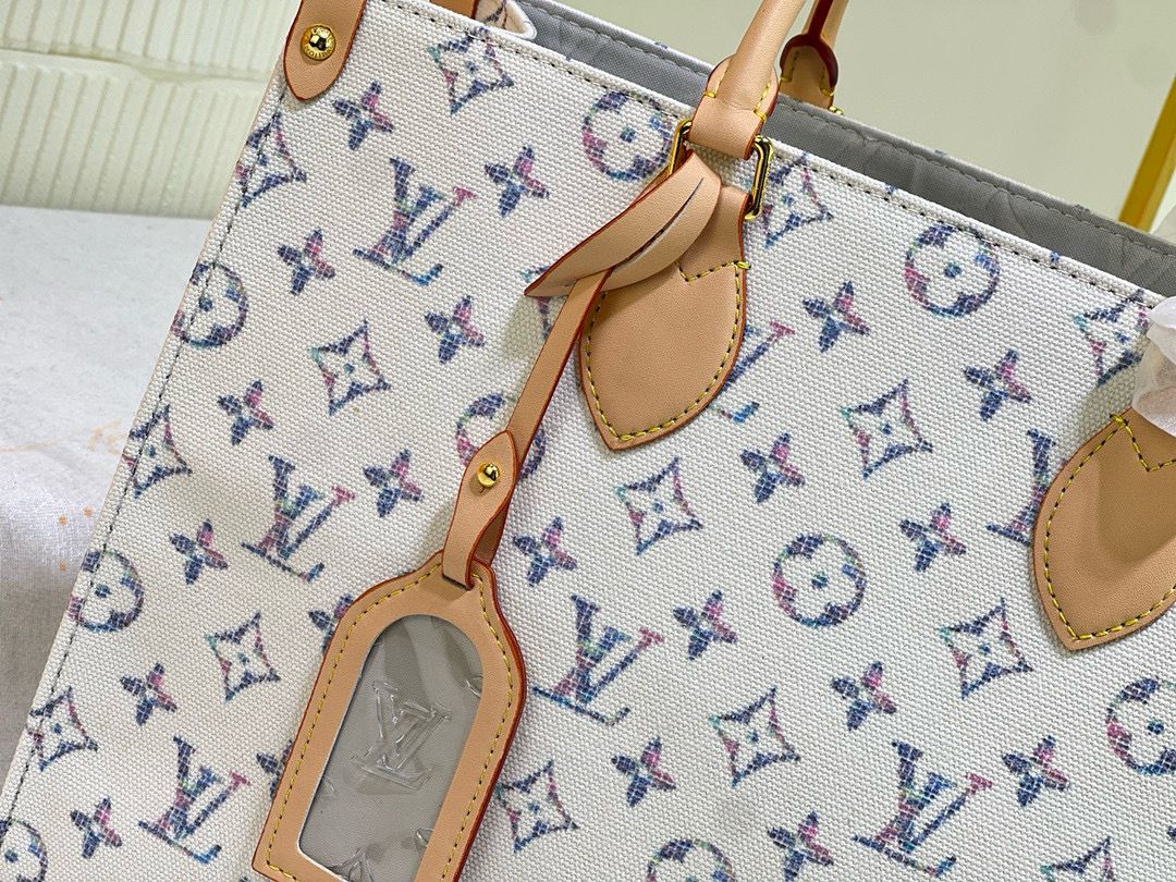 Louis Vuitton Monogram Reverse OnTheGo MM M24708 White