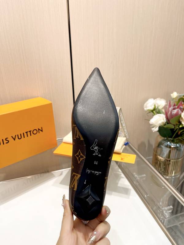 Louis Vuitton Shoes LVS00720 Heel 4CM