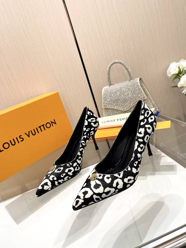 Louis Vuitton Shoes LVS00734 Heel 7CM