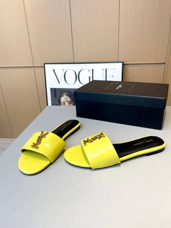 Yves Saint Laurent Shoes SLS00007