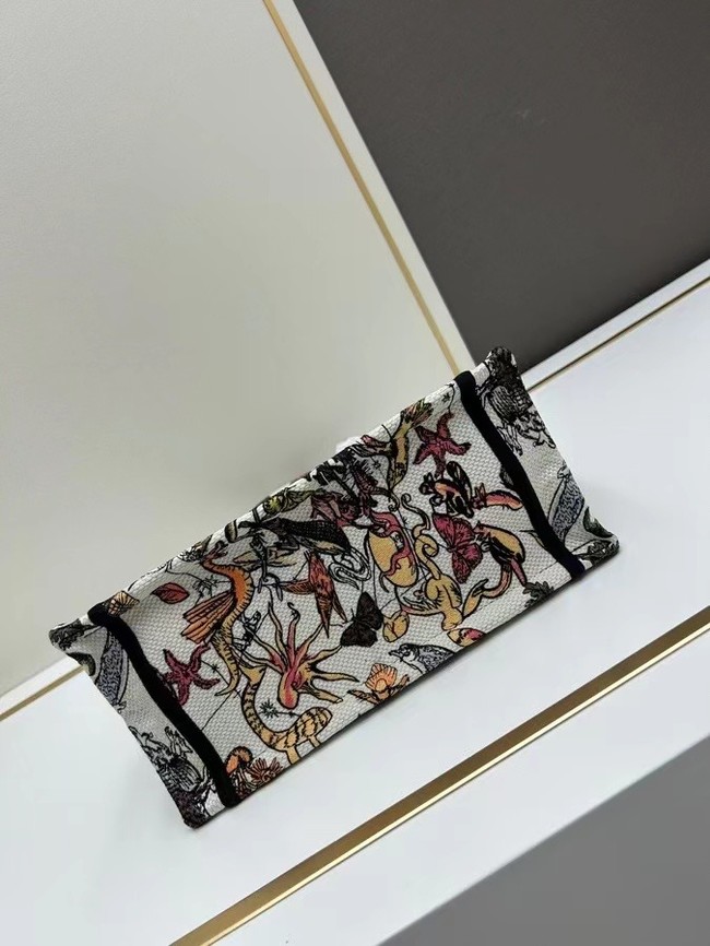 SMALL DIOR BOOK TOTE Embroidery M1296ZRf