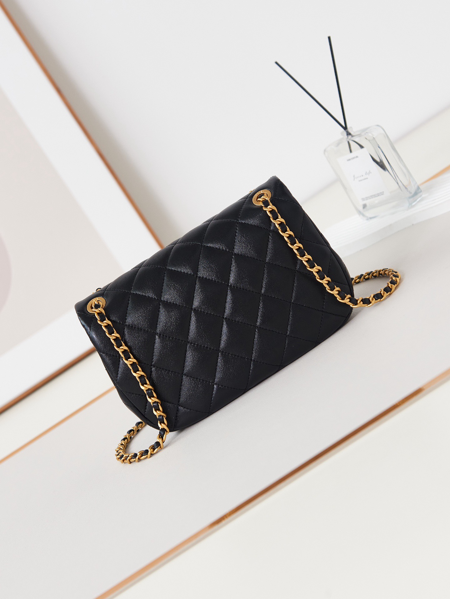 CHANEL 24P SMALL FLAP BAG AS4740 black