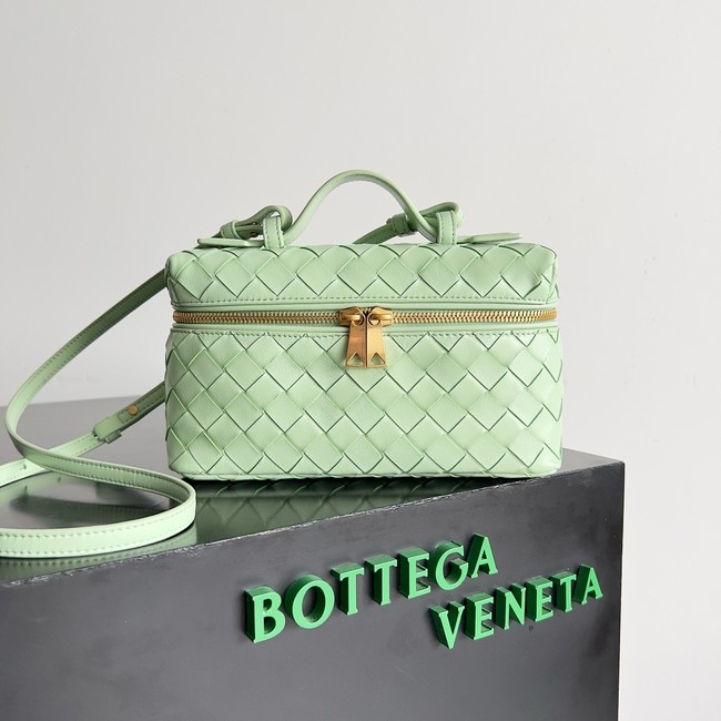 Bottega Veneta Vanity Case On Strap 789109 Fresh Mint