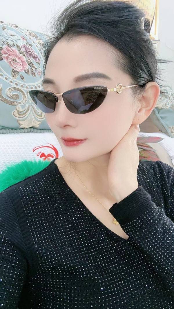 Gucci Sunglasses Top Quality GUS04222