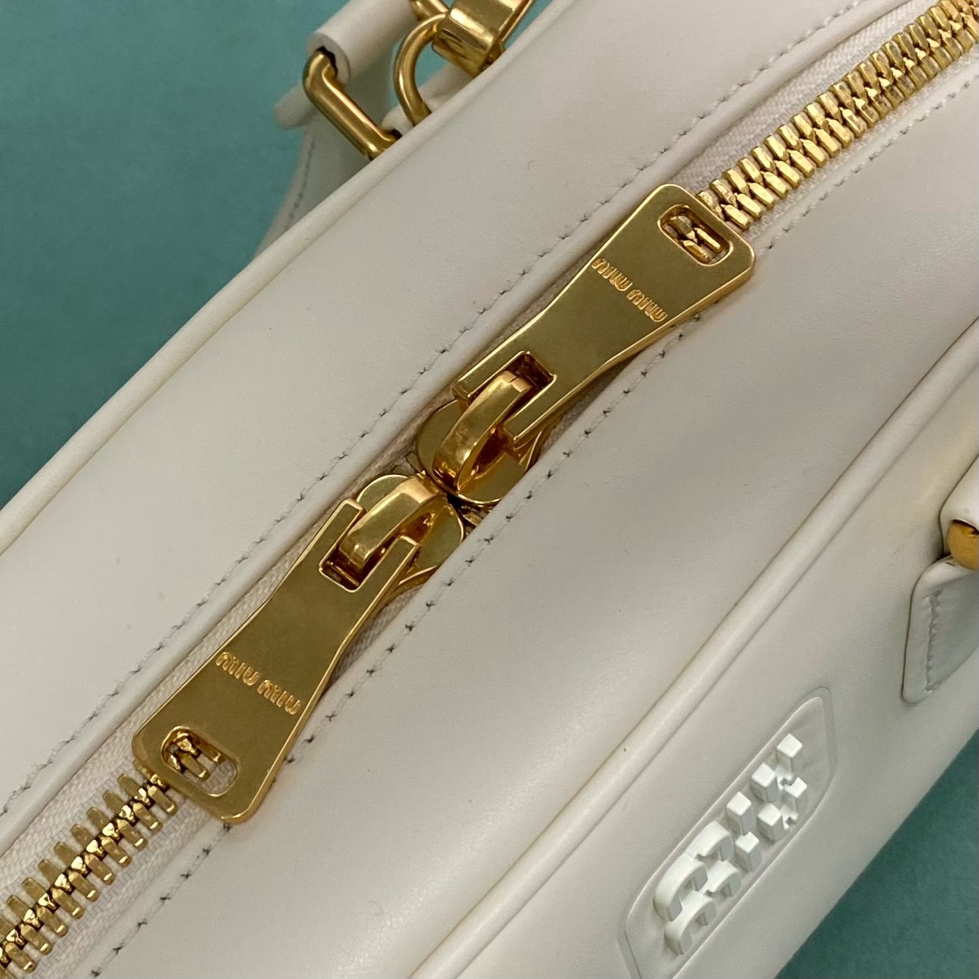 MIU MIU Original Leather Top Handle Bag 5BB147 WHITE