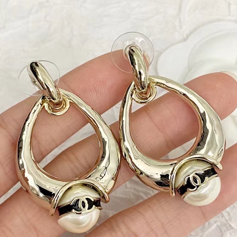 Chanel Earrings CE14110