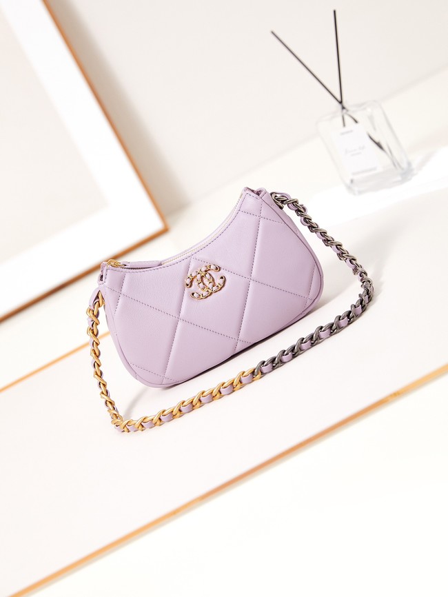 CHANEL 19 CLUTCH WITH CHAIN AP3763 purple