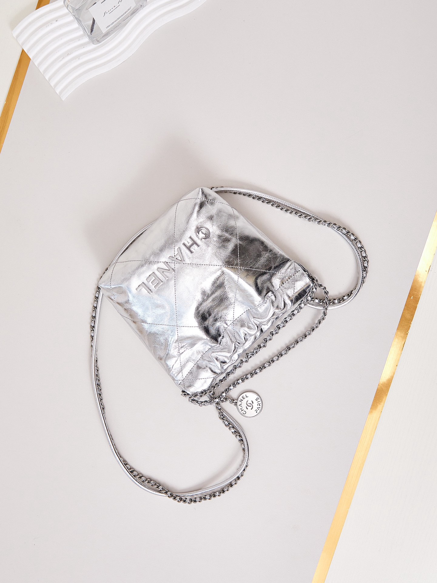 CHANEL 22 MINI HANDBAG AS3980 Silver