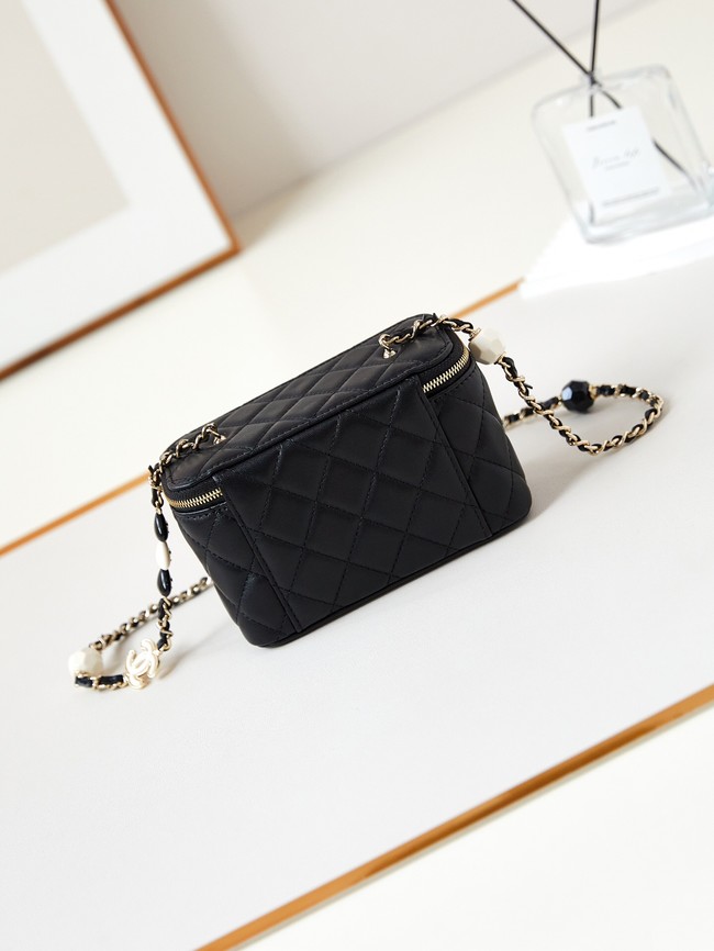 CHANEL MINI CLUTCH WITH CHAIN AP3231 black