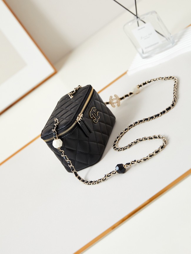 CHANEL MINI CLUTCH WITH CHAIN AP3231 black