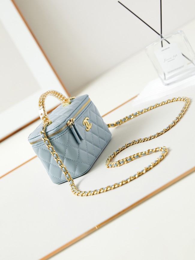 CHANEL MINI CLUTCH WITH TOP HANDLE AP3820 blue