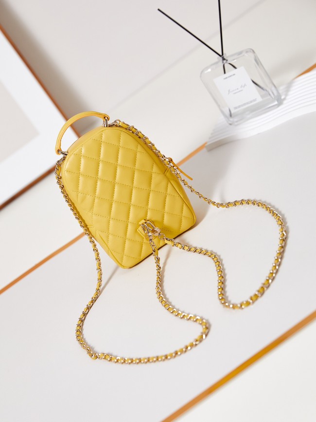 Chanel MINI BACKPACK AP3753 Sheepskin & Gold-Tone Metal yellow