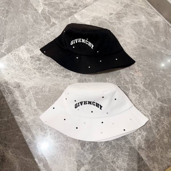 Givenchy Hat GIH00001