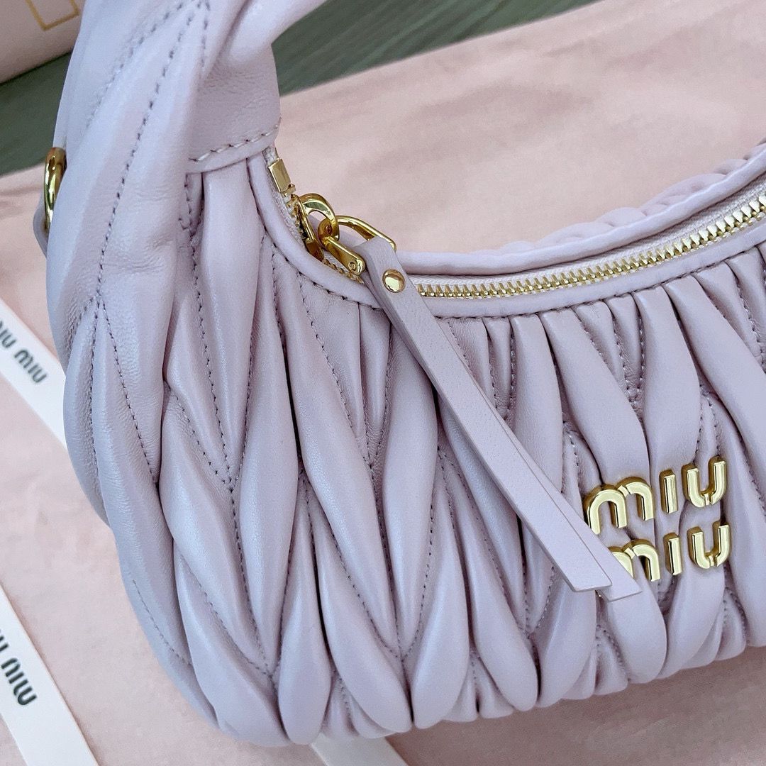 Miu Miu Wander Matelasse Original Sheepskin Bag 5BC125 Light Purple