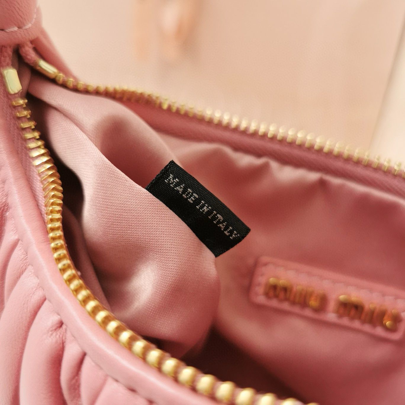 Miu Miu Wander Matelasse Original Sheepskin Bag 5BC125 Pink