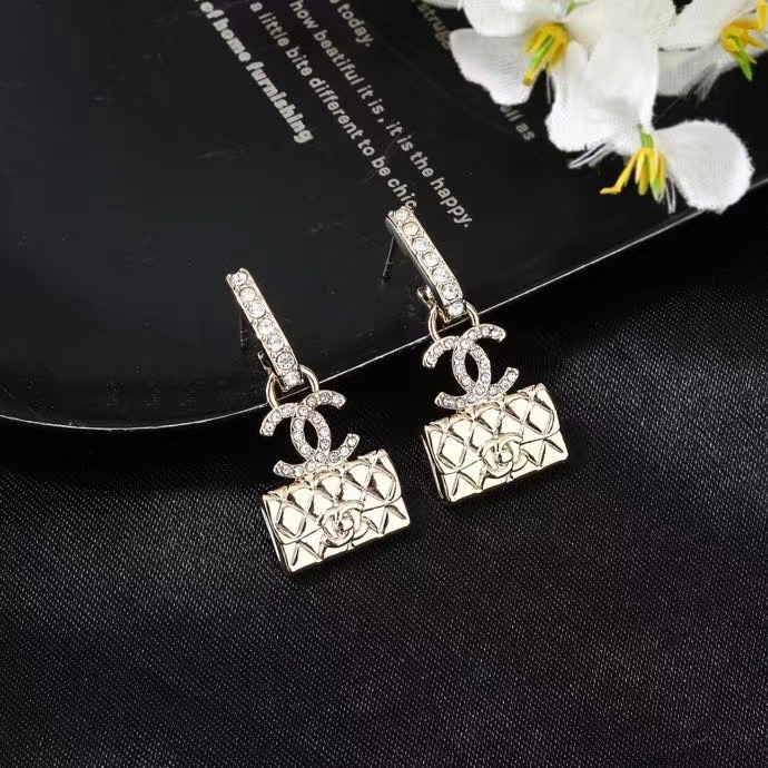 Chanel Earrings CE14287