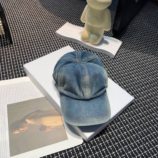 Prada Hat PRH00211