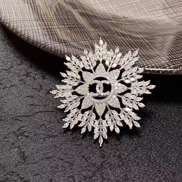 Chanel Brooch CE14401