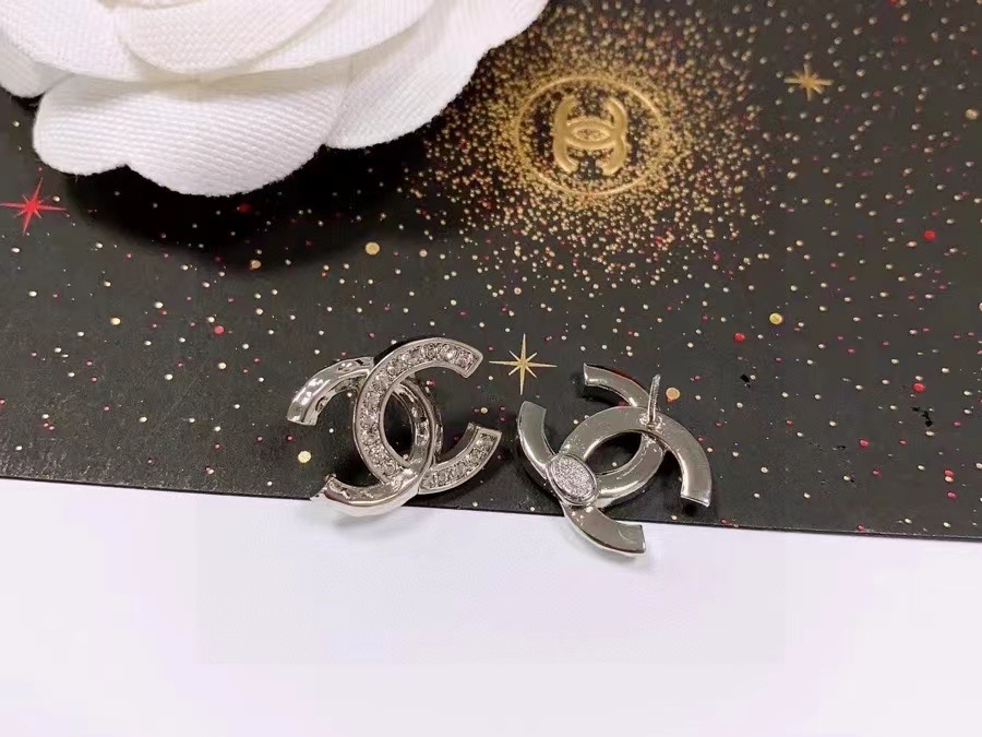 Chanel Earrings CE14407