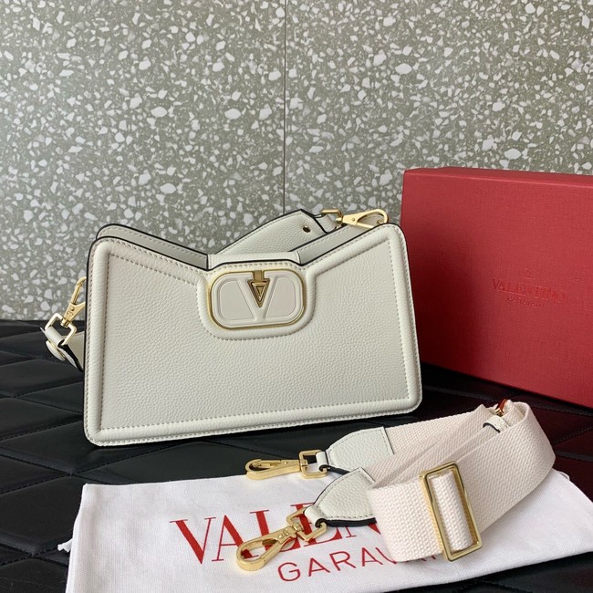 VALENTINO Mini VLOGO SIGNATURE calfskin bag 0119 white