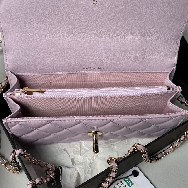 CHANEL CLUTCH WITH CHAIN AP3797 Lilac