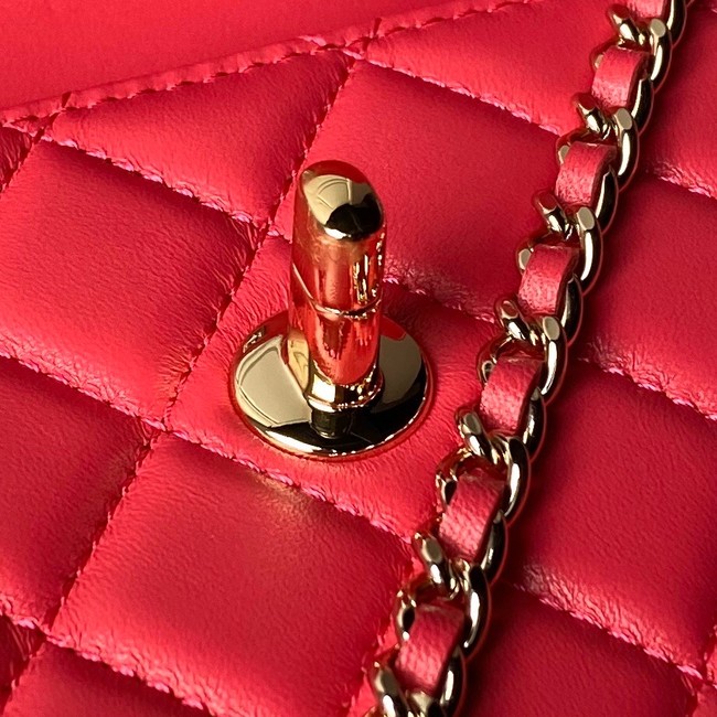 CHANEL CLUTCH WITH CHAIN AP3797 red