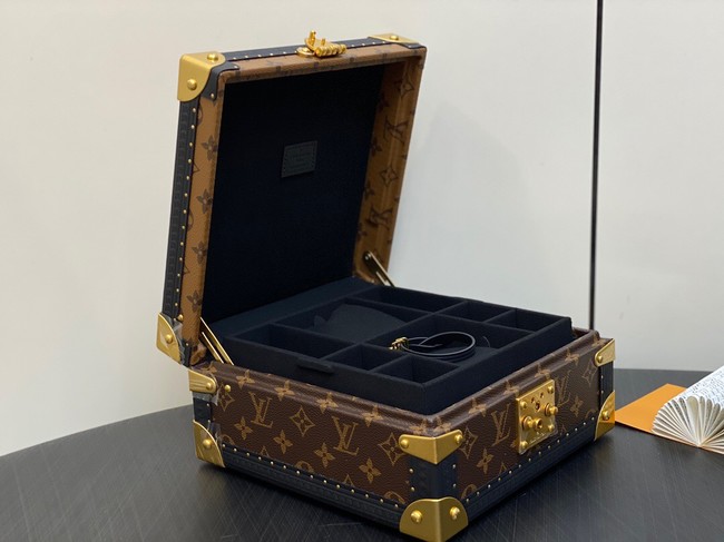 Louis Vuitton Coffret Joaillerie Monogram Reverse M11156