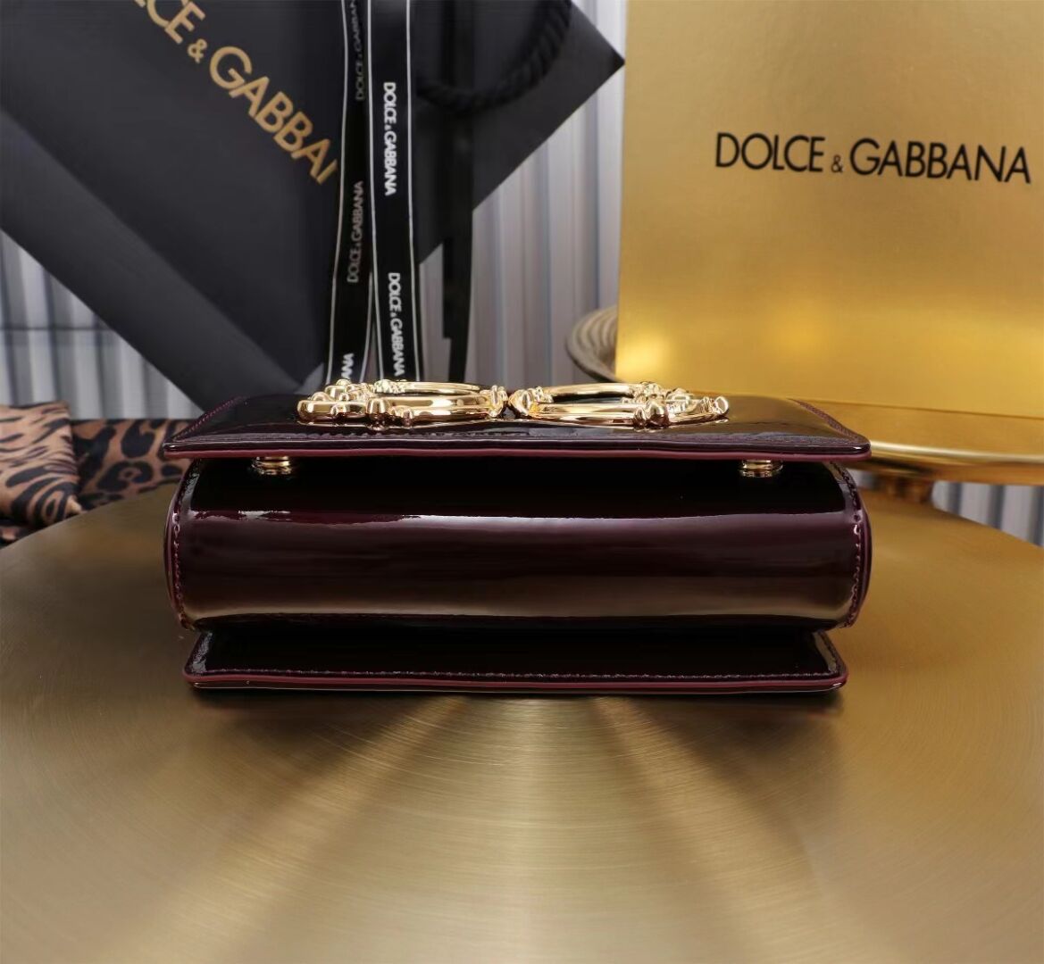 Dolce & Gabbana Patent leather Shoulder Bag G6504 Burgundy