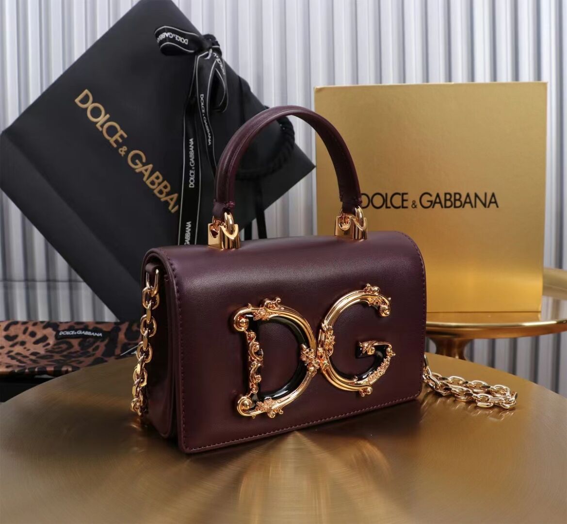 Dolce & Gabbana leather Shoulder Bag G6504 Burgundy