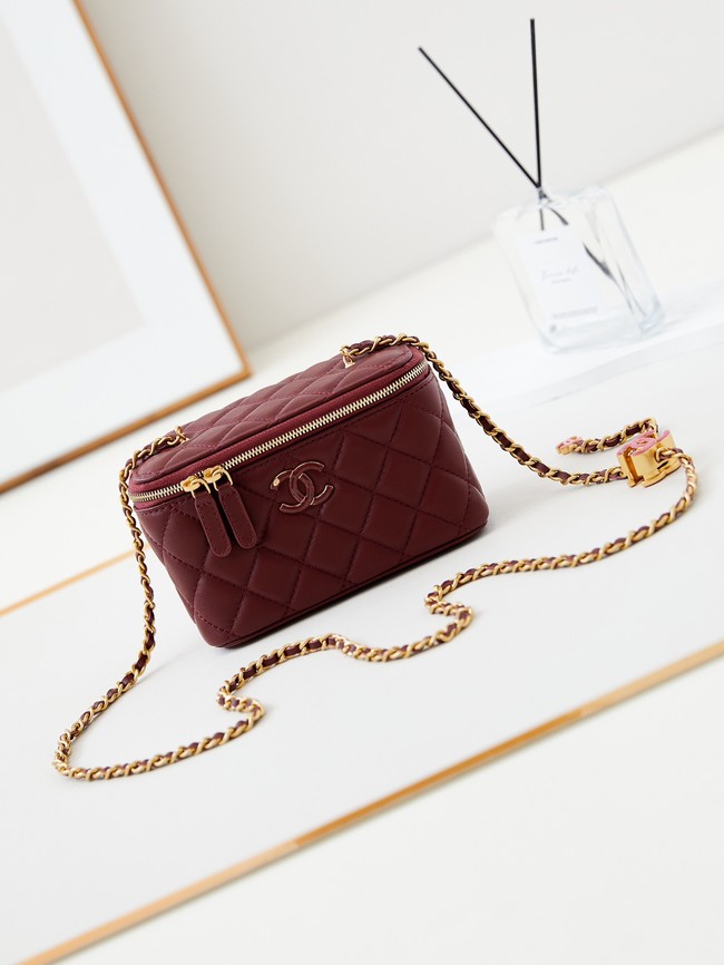 CHANEL MINI CLUTCH AP3940 Wine