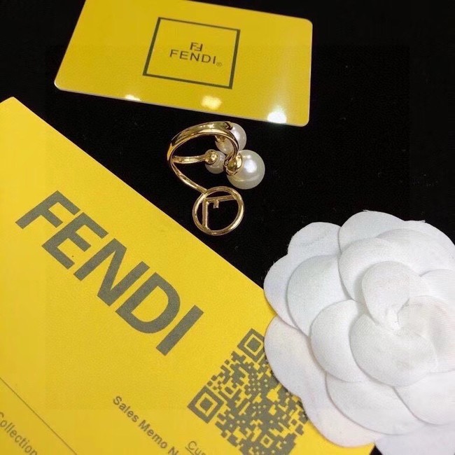 Fendi ring CE14747