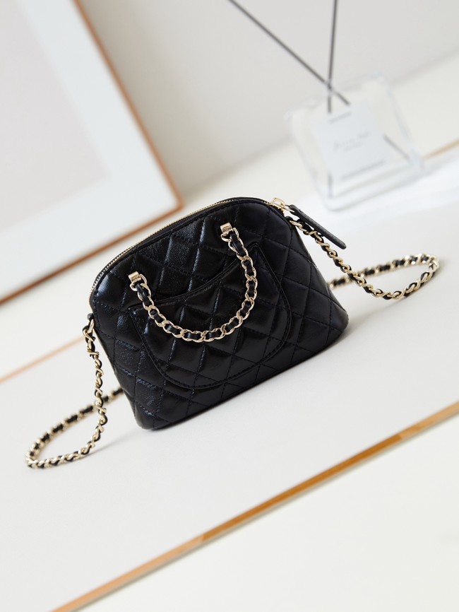 Chanel CLUTCH WITH CHAIN Shiny Lambskin & Gold-Tone Metal AP3354 Black