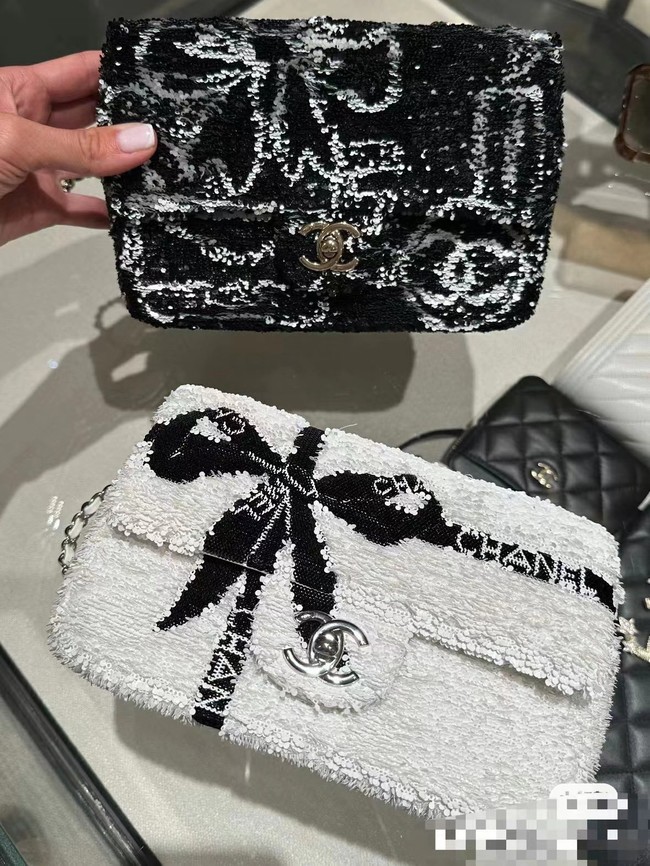 Chanel EVENING BAG Sequins & Gold-Tone Metal AS4561 White&black