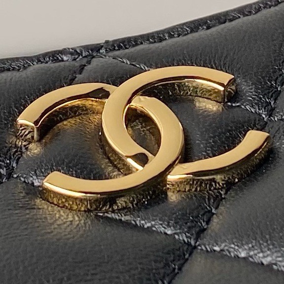 Chanel HOBO HANDBAG Lambskin & Gold-Tone Metal AS3786 black