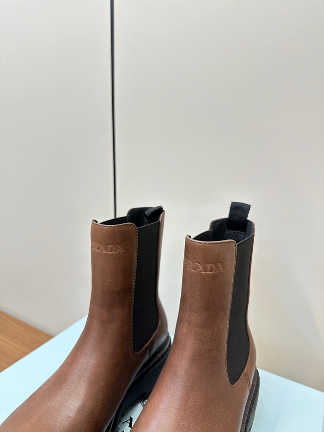 Prada Leather Chelsea boots 11287-3