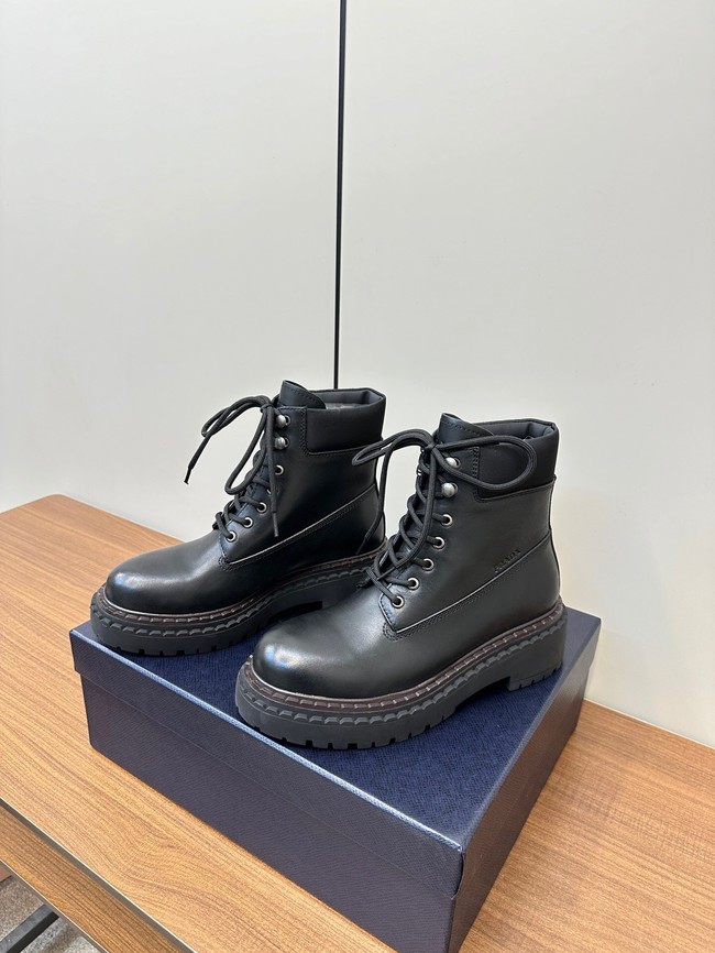 Prada Leather Chelsea boots 11288-1