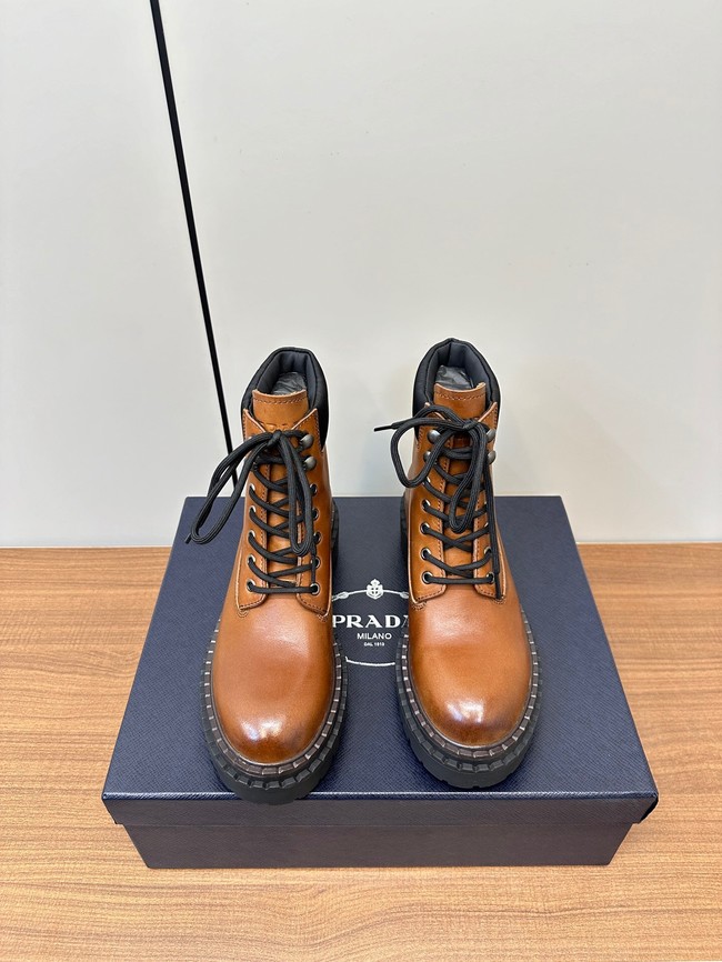 Prada Leather Chelsea boots 11288-3