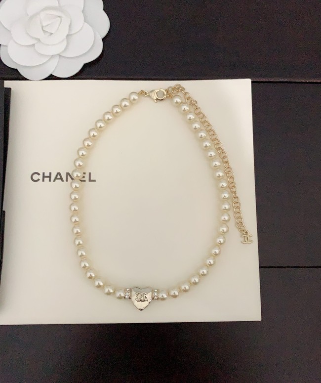 Chanel necklace CE15027