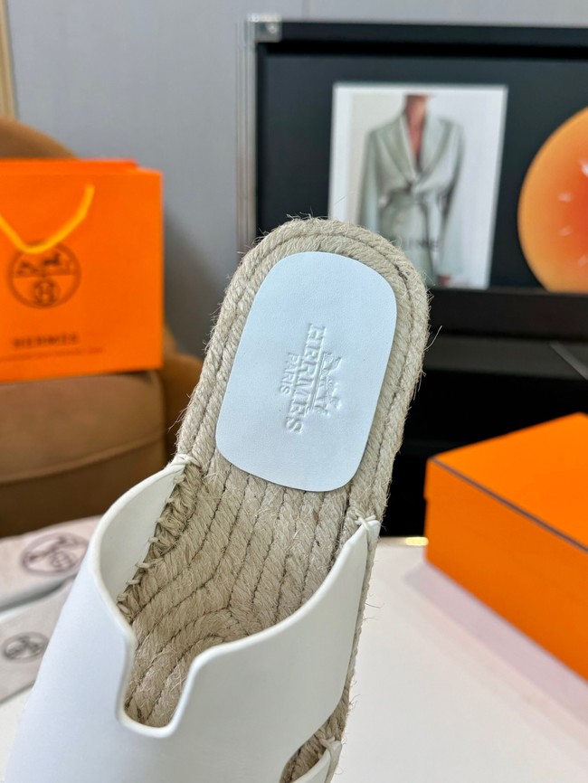 Hermes Slippers 55201-12