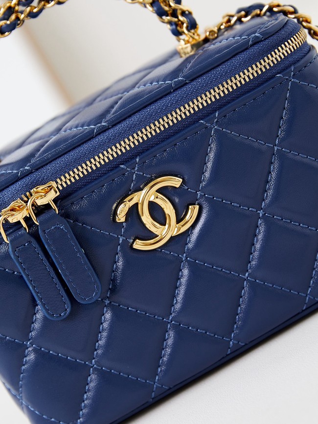 CHANEL 24A CLUTCH WITH CHAIN AP4168 blue