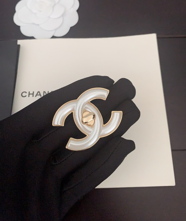 Chanel Brooch CE15062