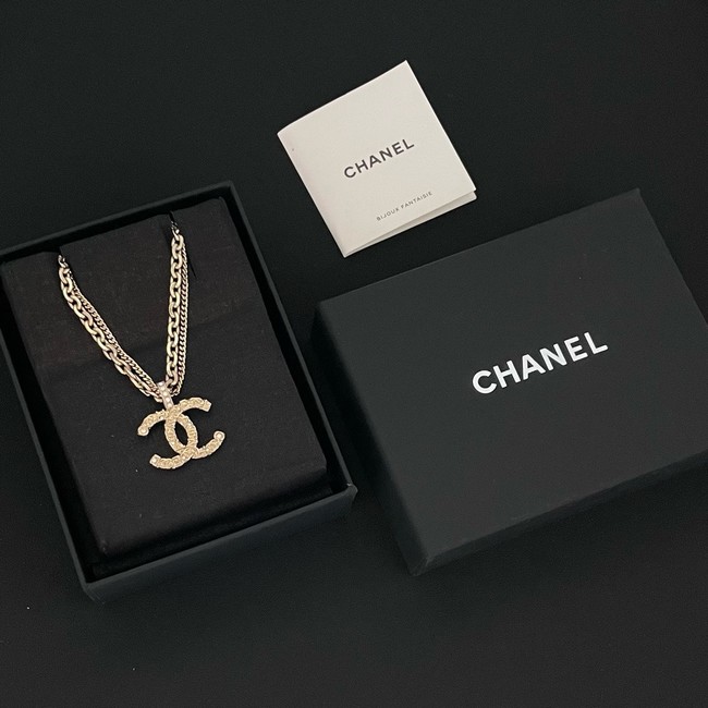 Chanel necklace CE15054