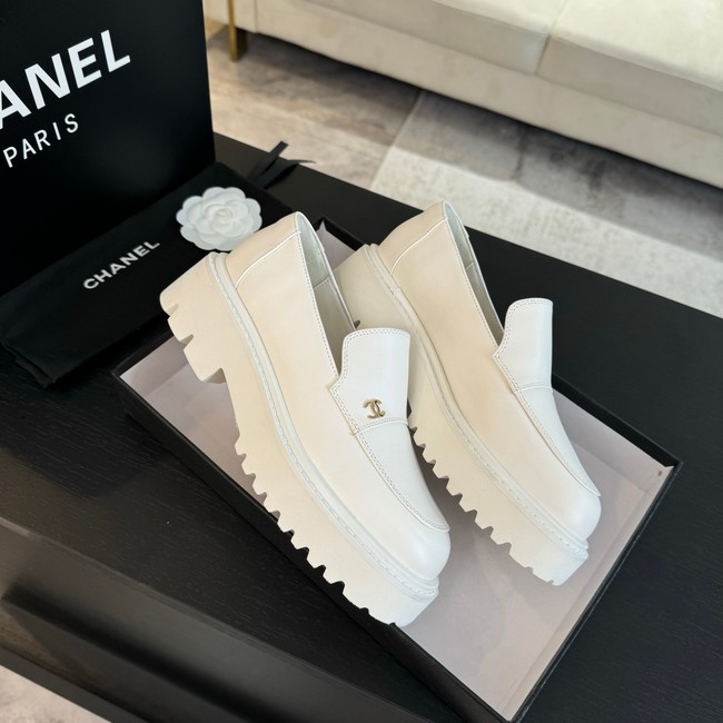 Chanel WOMENS shoes 55234-1