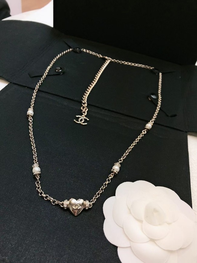 Chanel necklace CE15213