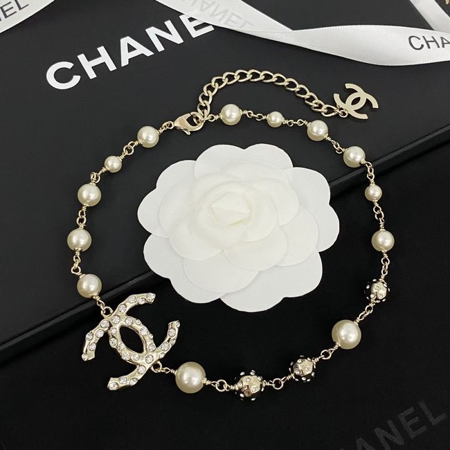 Chanel necklace CE15218